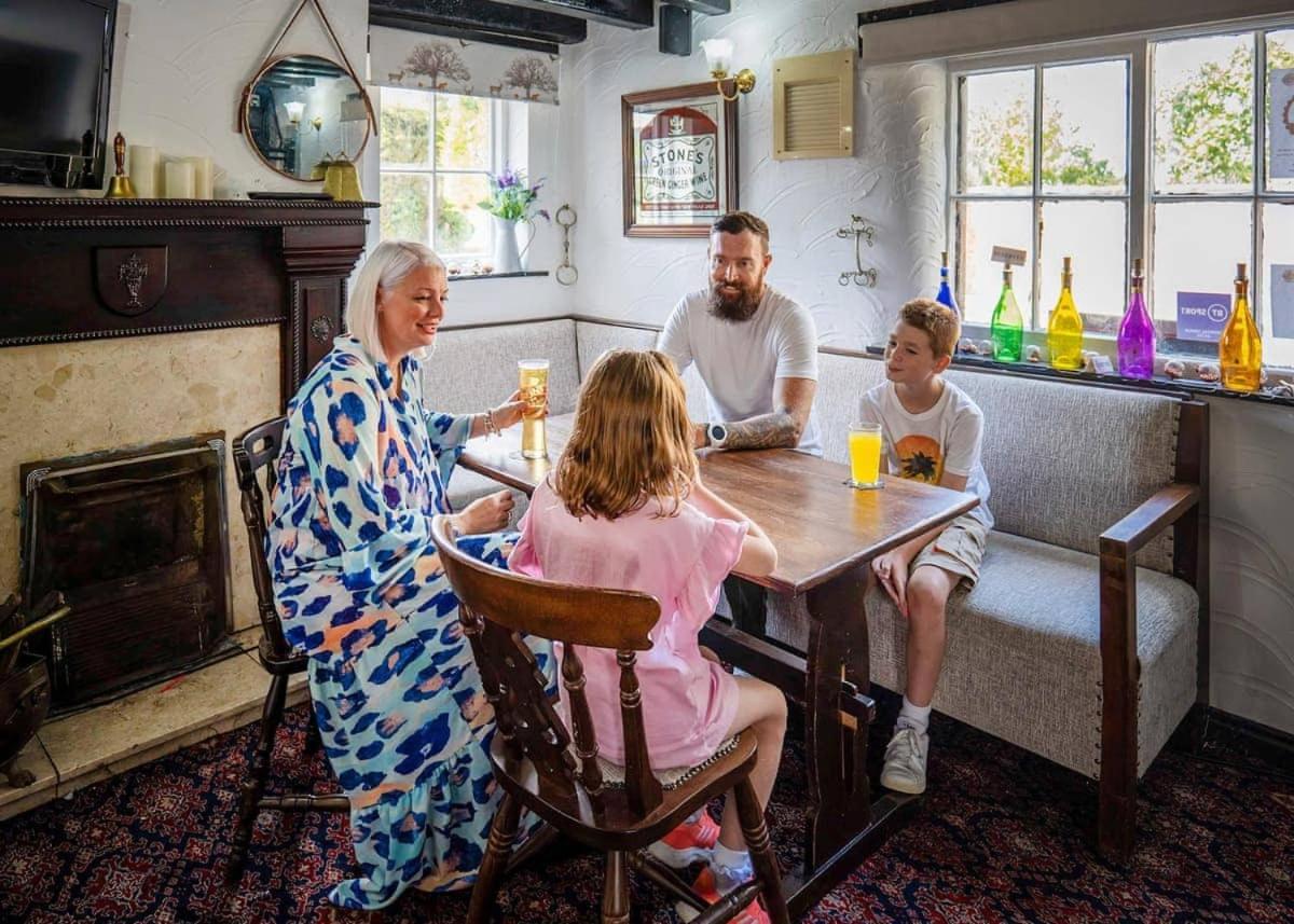 White Rose Country Cottages Thormanby Eksteriør bilde